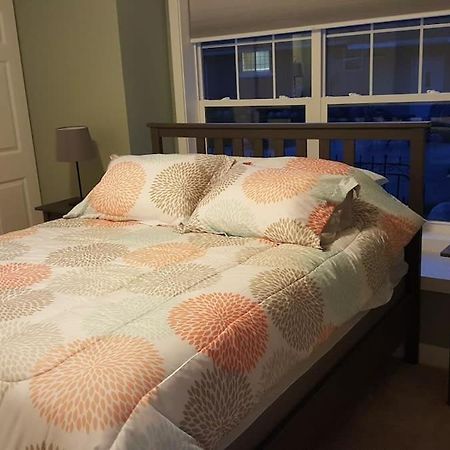Modern And Pristine Condo -By The Gt Commons Traverse City Ngoại thất bức ảnh