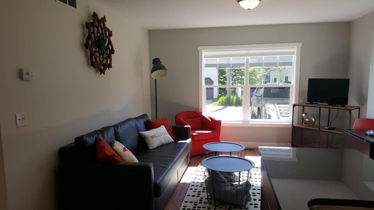 Modern And Pristine Condo -By The Gt Commons Traverse City Ngoại thất bức ảnh